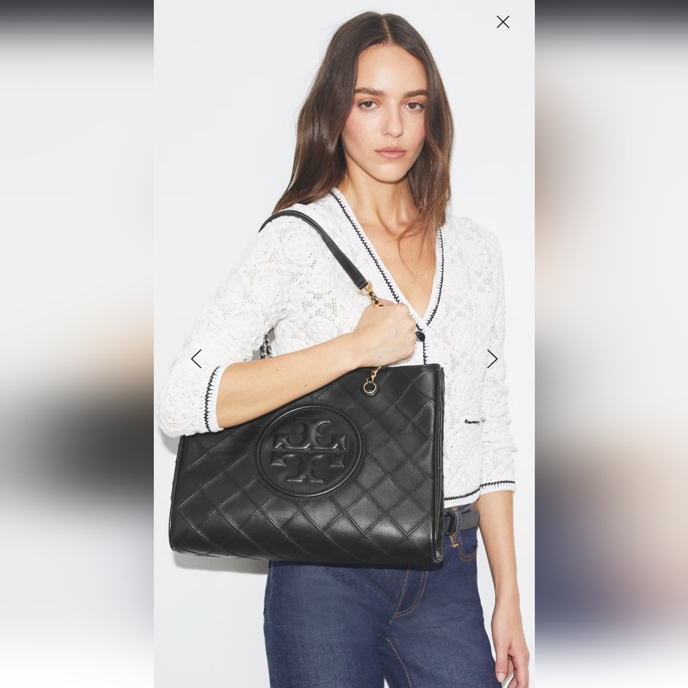 EUC Tory Burch Fleming Soft Chain Tote - Picture 8 of 16